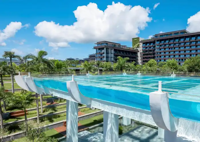 transparent pool designs