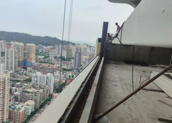 acrylic pool construction