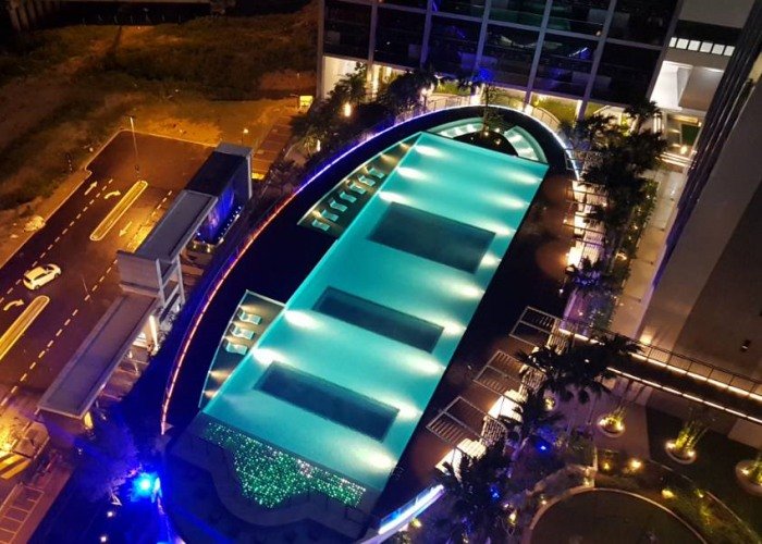 Selangor - Malaysia D'Latour Bandar Sunway Glass Bottom Pool